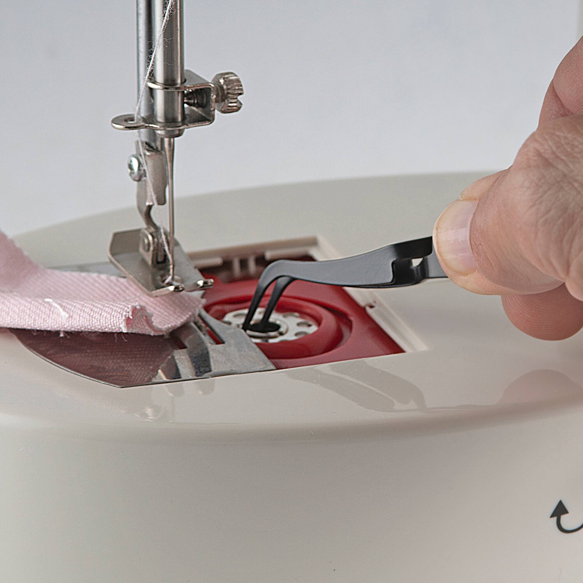 SINGER® ProSeries™ Self-Locking Tweezer with Storage Sleeve